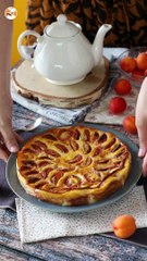 Clafoutis de albaricoques, la versión del clásico postre francés que nos recuerda al flan