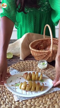 Patatas en espiral al horno. cómo hacerlas sin utensilios especiales