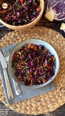 Salada mista de lentilhas, abóbora, beterraba e couve (fonte de nutrientes)