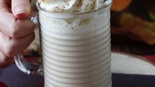 Pumpkin spice latte - café com leite e xarope de abóbora!