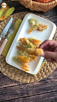 Fiori di zucca fritti, la ricetta della pastella con acqua frizzante