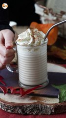 Pumpkin spice latte con sciroppo di zucca fatto in casa
