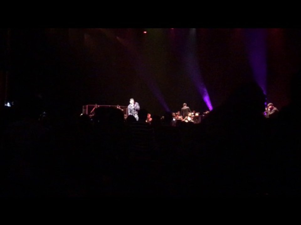 SOHH.com Exclusive: Nelly Performs "Shake Ya Tailfeather" At NJPAC