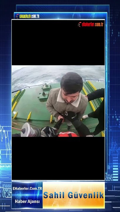 Sahil Güvenlik Komutanlığı ekiplerince açık denize sürüklenen geminin mürettebatı kurtarıldı