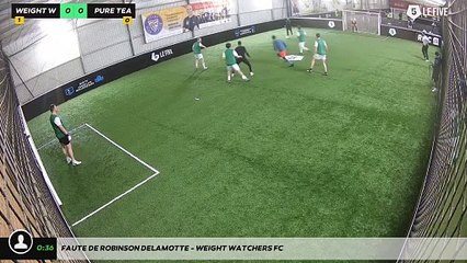 Faute de Robinson DELAMOTTE - WEIGHT WATCHERS FC