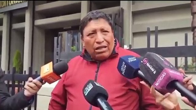 Más de 700 camiones con carga de exportación e importación están varados en los bloqueos