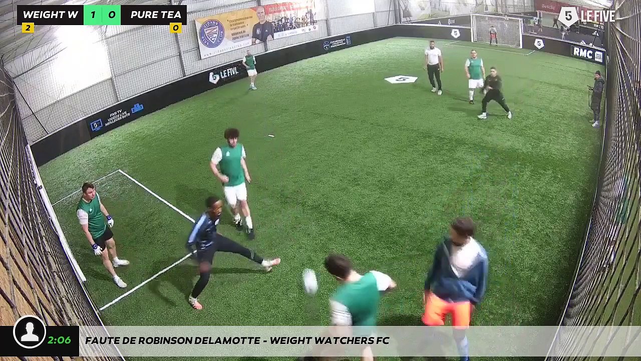 Faute de Robinson DELAMOTTE - WEIGHT WATCHERS FC