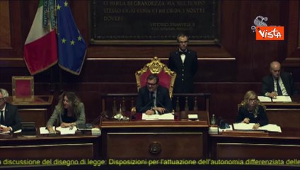 Autonomia differenziata, via libera del Senato. Da banchi opposizione parte inno Mameli durante voto