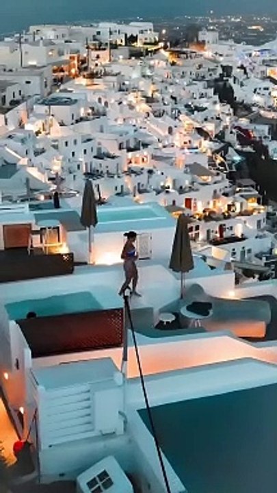 "Magical Nights in Santorini: Exploring the Enchanting Caldera