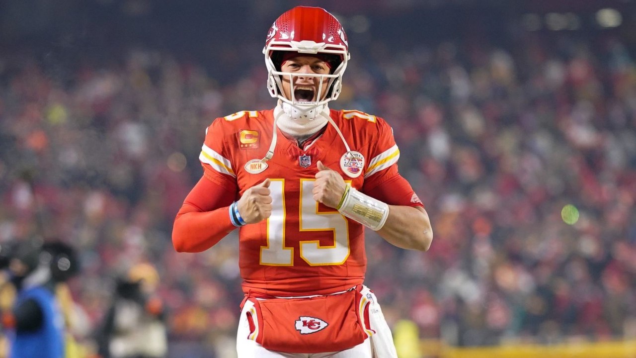Mahomes Leads Super Bowl LVIII MVP Odds; Purdy, CMC Contending