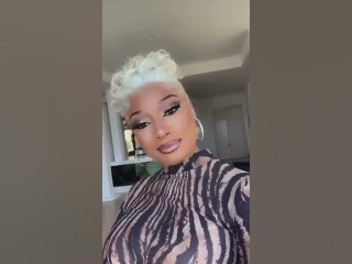 Megan Thee Stallion Announces Her New Snapchat Dog Series #shorts