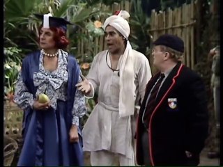 It Ain't Half Hot Mum - S06e03 - The Great Payroll Snatch