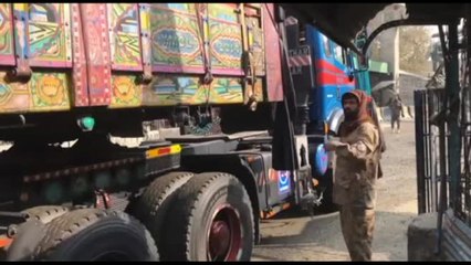 Riaperto il valico di frontiera tra Pakistan e Afghanistan