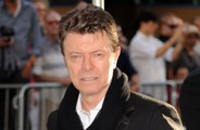 Filha de David Bowie faz relato comovente sobre luto após morte do pai: 'Vazio infinito'