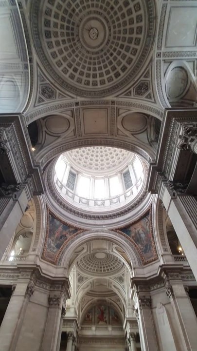 Le Panthéon - Professeur Pin