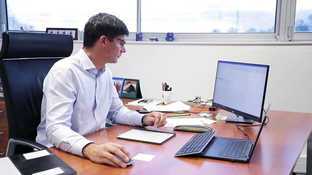 SMART INDUSTRIES - A la rencontre de Damien Brichant, président du groupe Applexion, groupe international spécialisé dans le génie des procédés, à Saint-Maurice-de-Beynost (Ain) et Cédric Prieur, digital project manager.