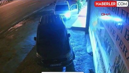 Başakşehir'de Simit Alırken Aracı Çalındı