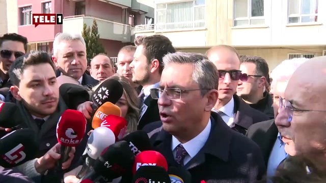 Özgür Özel Uğur Mumcu'nun faillerini hatırlattı: Gün gelecek o tuğlayı çekeceğiz hepsi altında kalacak