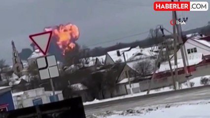 Rusya'dan bomba iddia: Esirleri taşıyan uçağı Ukrayna vurdu