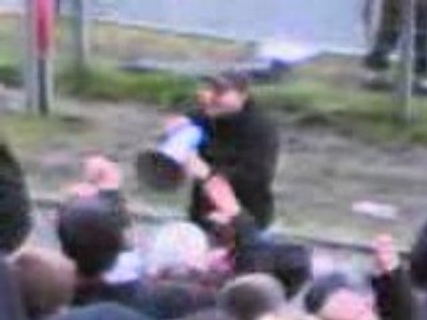 Valenciennes-Lyon Tribune Pouille SCHELDT FANS 30/03/2008