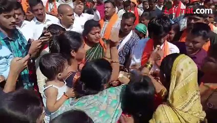 एकीकडे जरांगे मुंबईकडे निघाले