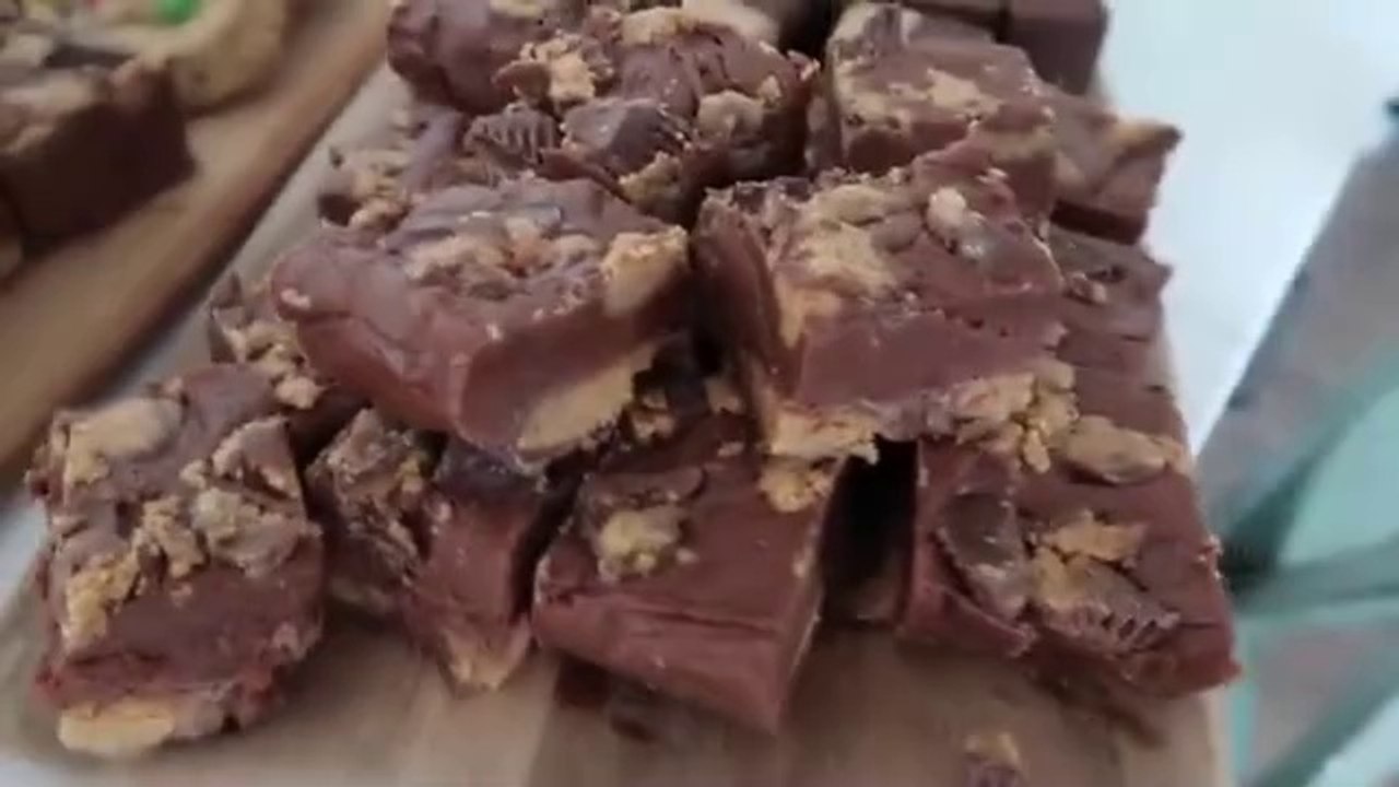 10 EASY 3 Ingredient Desserts