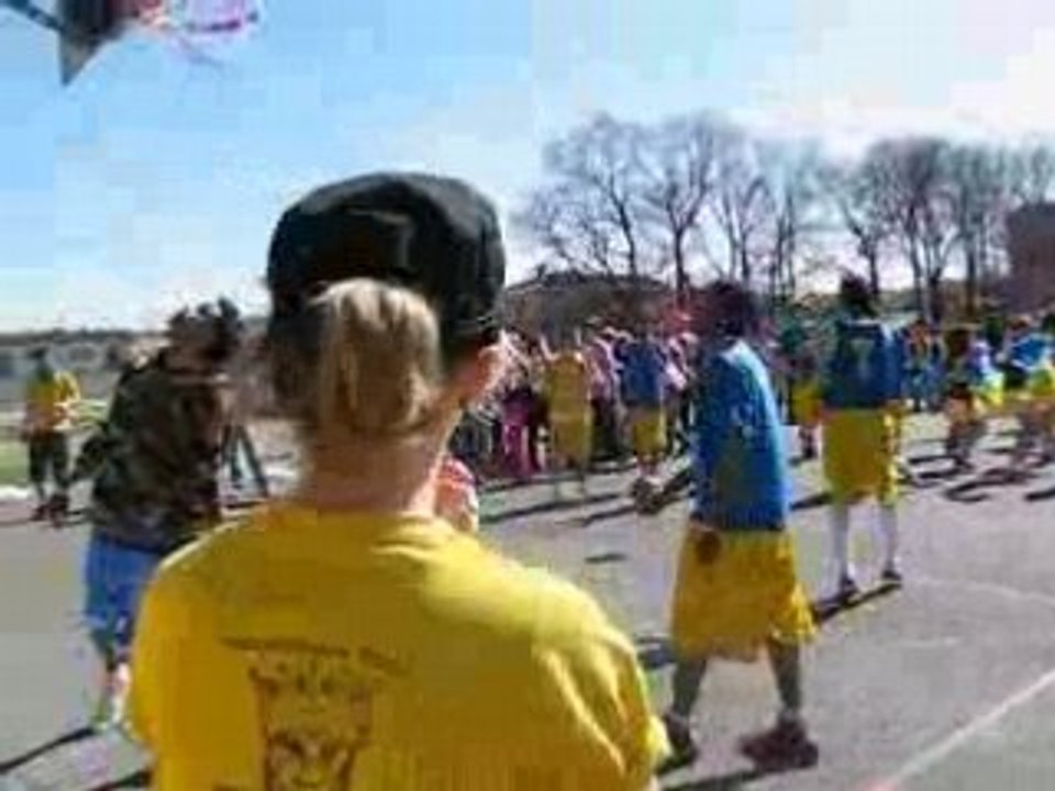 Crit 2008 - Basket et pompoms