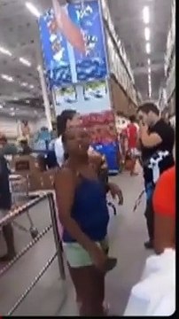 Mãe e filha são acusadas de furto em supermercado