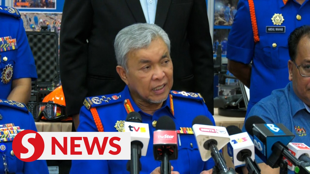 Govt to foot some RM120bil in pension payments if new salary scheme not introduced