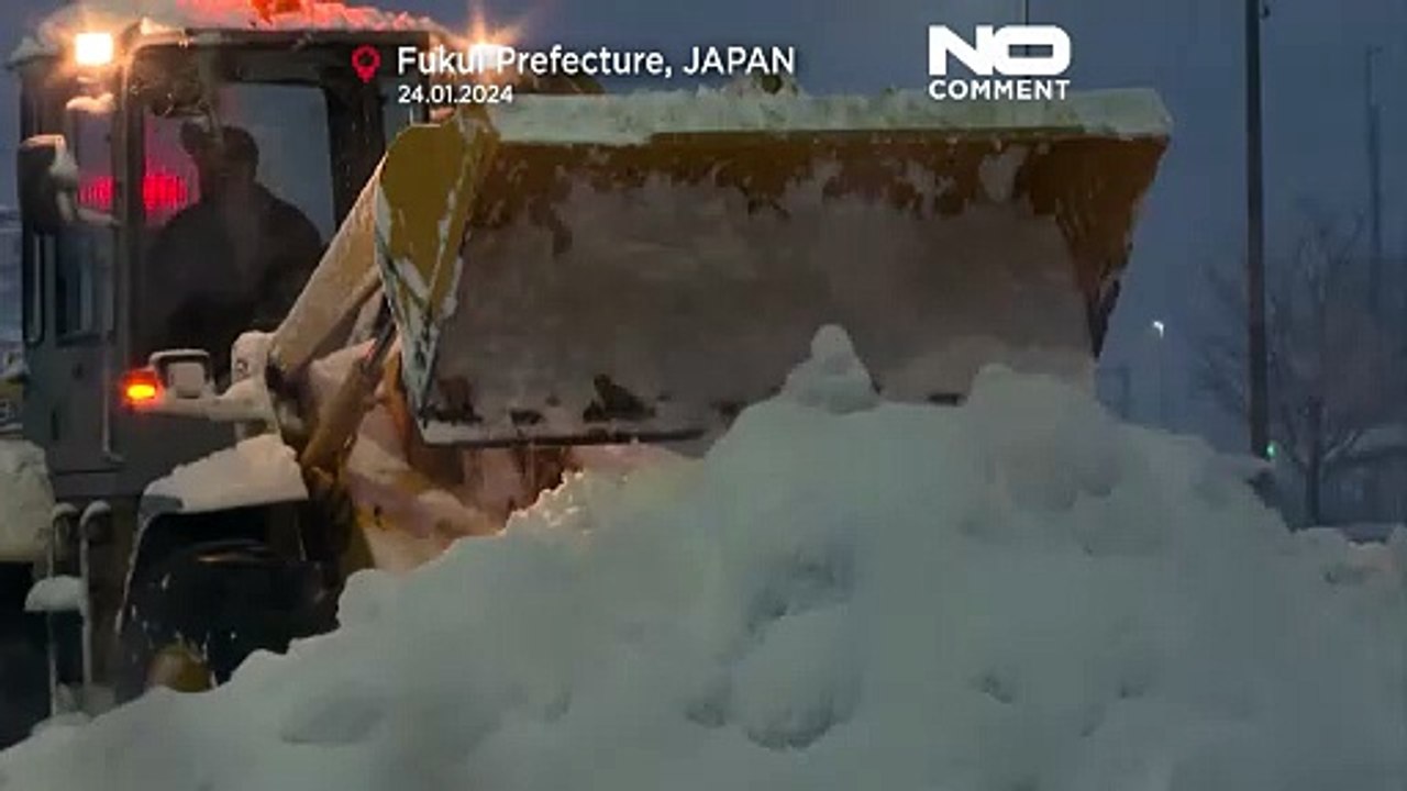 Fortes chutes de neige dans les régions de la côte ouest du Japon