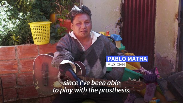 Bolivian toymaker restores limbs with 3D prosthetics