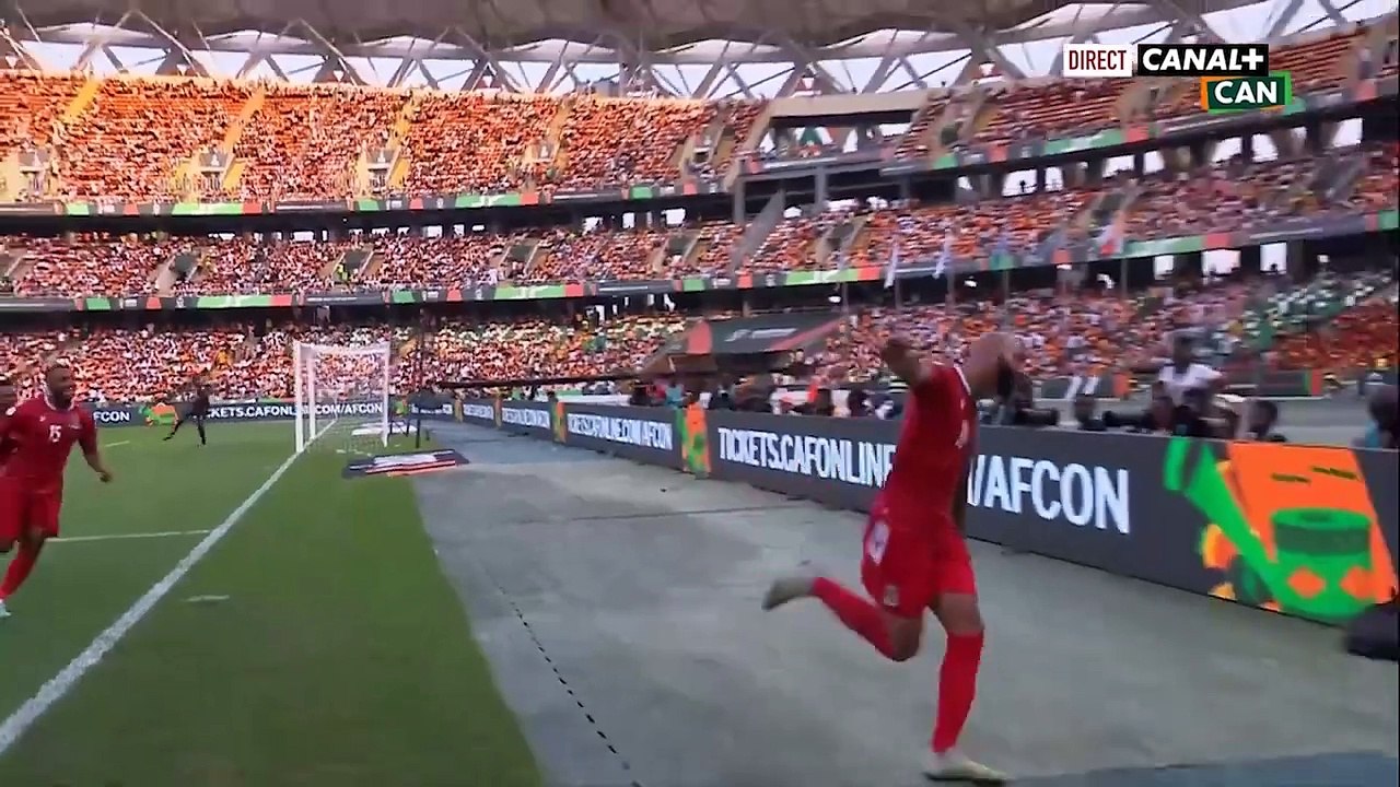 Les ivoiriens réagissent après le limogeage de l’ex-sélectionneur Jean-Louis Gasset