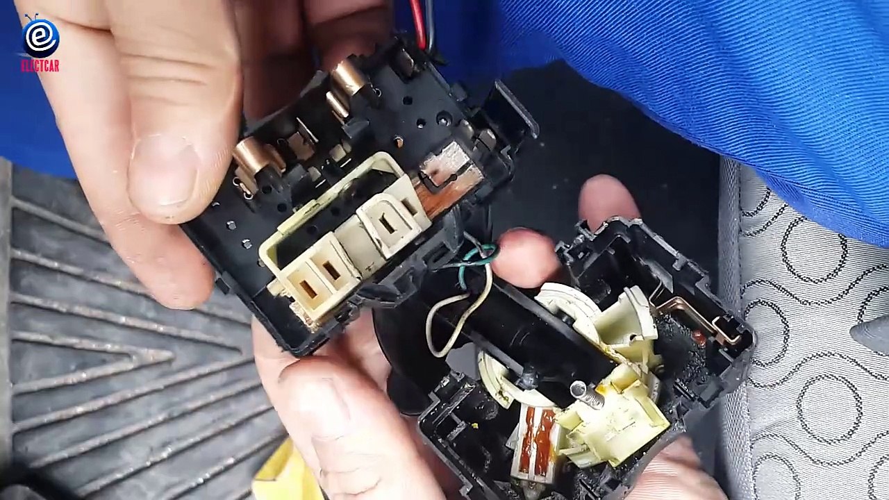 PAS d'éclairage au tableau de bord et feux de position Kangoo