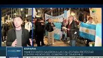 Españoles se manifiestan contras medidas de Milei