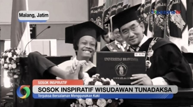 OKEZONE UPDATES: Wisudawan Disabilitas Bersalaman Menggunakan Kaki hingga hingga WNA asal Turki Diberondong Peluru di Bali