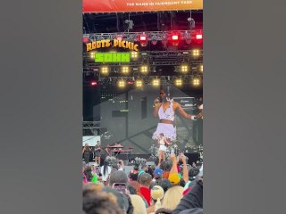 ROOTS PICNIC: Ari Lennox Performing "BMO"