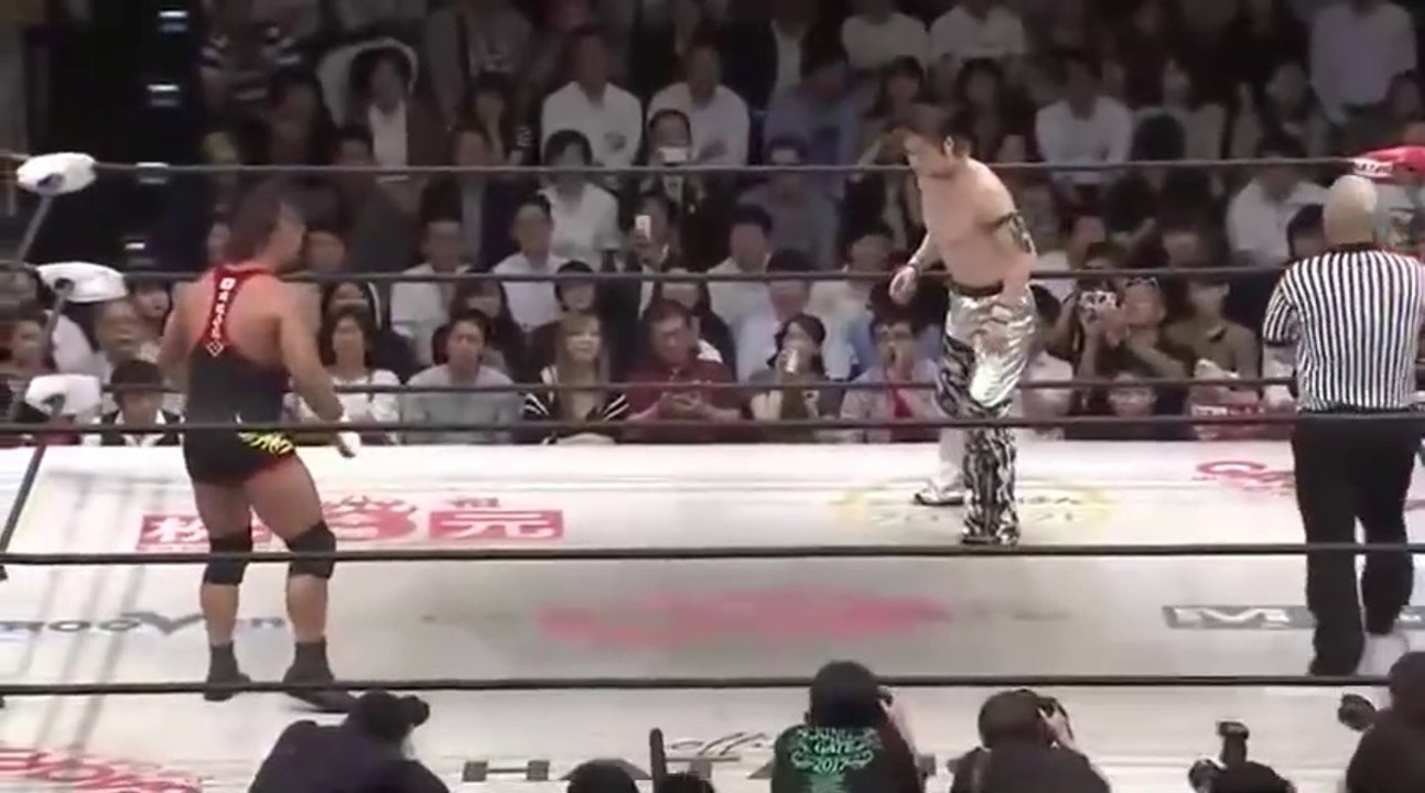 Shingo Takagi vs. B×B Hulk - Dragon Gate King Of Gate 2017