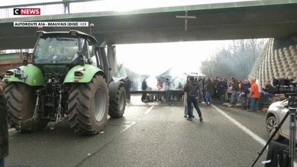 Les agriculteurs montent vers Paris pour porter leurs revendications