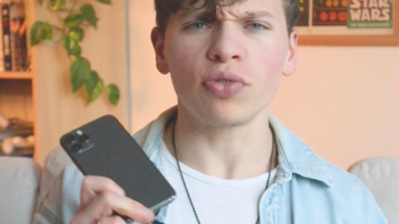 15 -DIS POURQUOI - ADDICT AU TEL