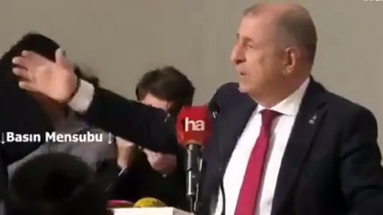 Özdağ'dan gazeteciye ırkçı azar! "Ulan Afgan mısın? Otur dedim sana"