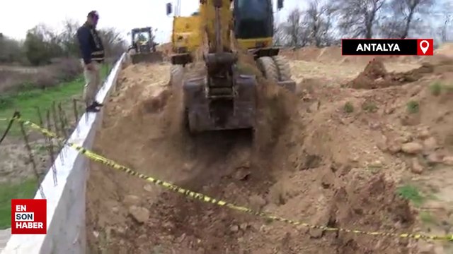 Antalya'da arkadaşını olay yerinde, baldızını evinde öldürmüş