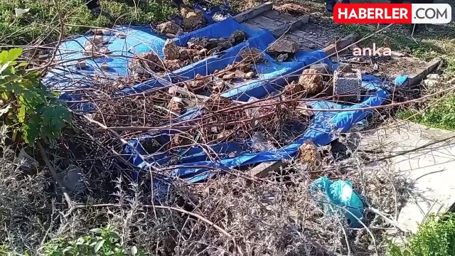 Kadirli Marangozcular Sitesi Esnafı Yol ve Kanalizasyon Sorununa Tepki Gösterdi