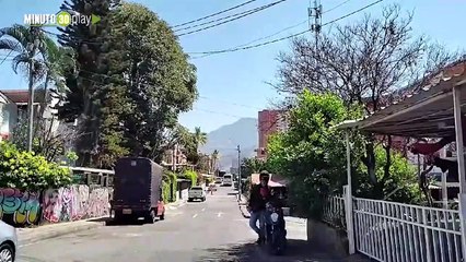 Por ahorrarse un poste los cables terminan en el suelo Denuncia ciudadana desde Niquía