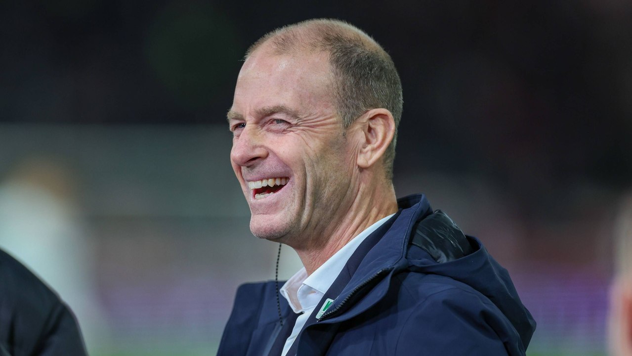 Augsburg-Coach Thorup witzelt mit Journalist: 'Bist du ein Spion?'