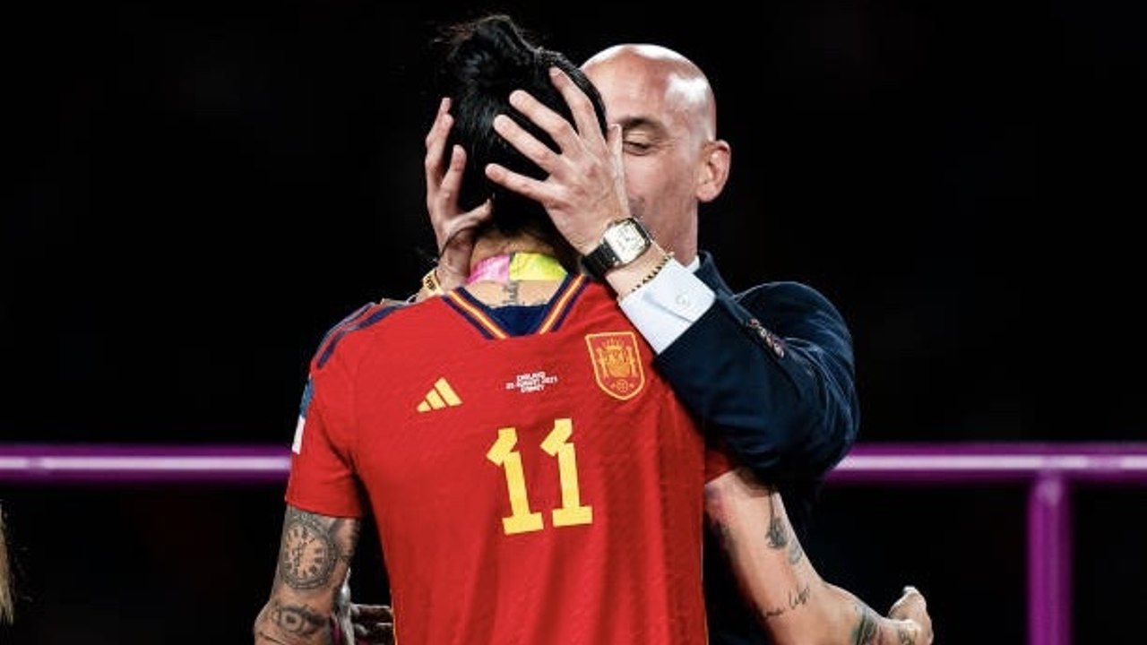 El Juez Dice Que Luis Rubiales Debe Ser Juzgado Por Agresión Sexual