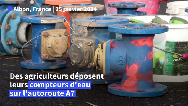 C’est fini les pigeons ! : des agriculteurs déposent leurs compteurs d’eau sur l’A7