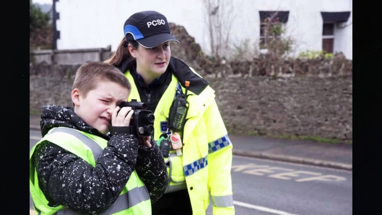 Forest Police join St White's School children for speed check in Cinderford