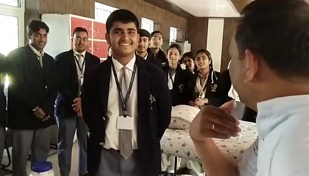 खुशियों की रंगोली, रक्तदान महादान का उत्साह
