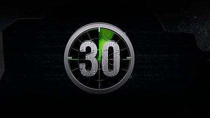 ¡Precaución! Conductora imprudente pasa en rojo y pone en riesgo a todos 🚦