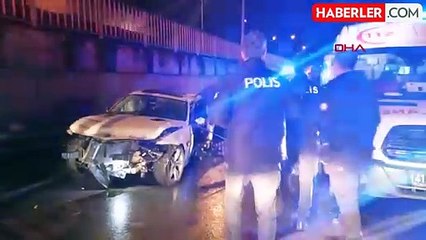 Başiskele'de Otomobil Bariyerlere Çarptı: 2 Ölü, 1 Yaralı